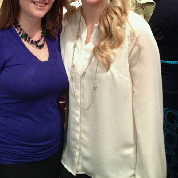 ❌SOLD❌ Lauren Conrad Lace Back Blouse - Picture 5 of 5